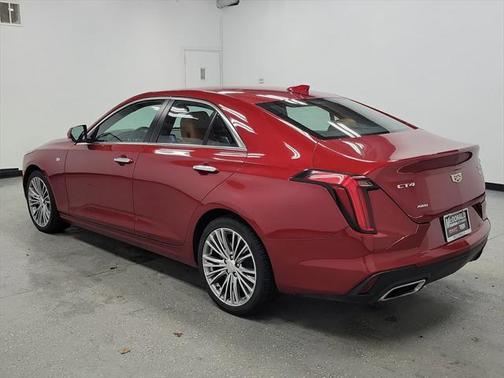 2022 Cadillac CT4 Premium Luxury