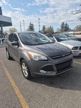 Sterling Gray Metallic 2013 Ford Escape SE