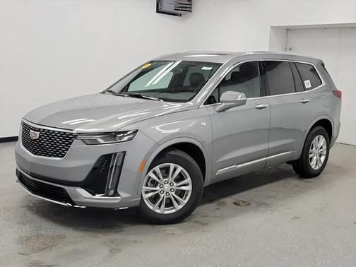 2025 Cadillac XT6 Luxury AWD