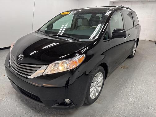 2014 Toyota Sienna XLE