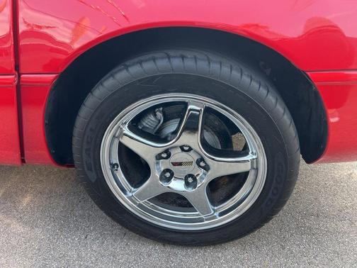 1995 Chevrolet Corvette Base