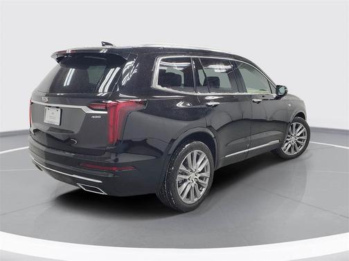 2025 Cadillac XT6 Premium Luxury FWD