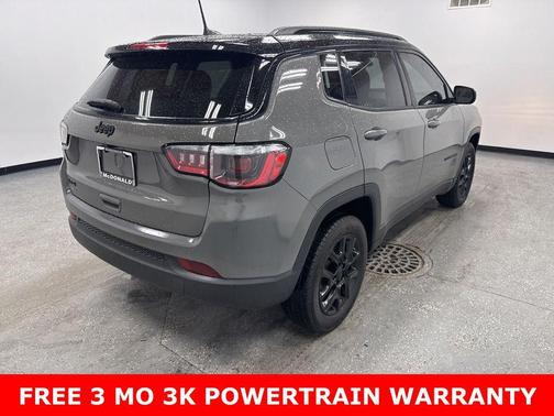 Sting-Gray Clearcoat 2021 Jeep Compass Freedom 4x4