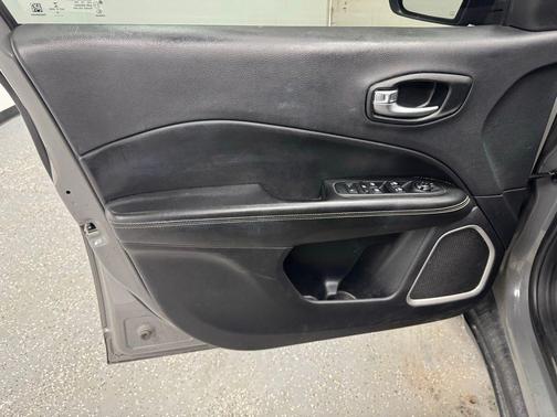 Sting-Gray Clearcoat 2021 Jeep Compass Freedom 4x4