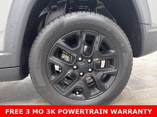 Sting-Gray Clearcoat 2021 Jeep Compass Freedom 4x4