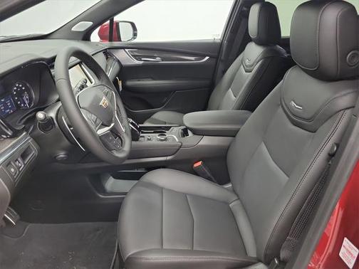 2025 Cadillac XT5 Sport