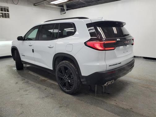 2026 GMC Acadia Elevation AWD