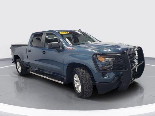 Lakeshore Blue Metallic 2024 Chevrolet Silverado 1500 WT