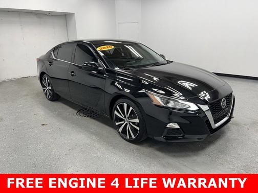 2020 Nissan Altima SR FWD