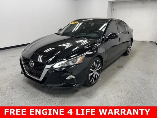 2020 Nissan Altima SR FWD