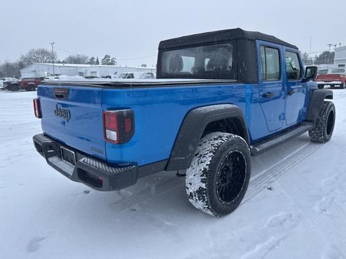 2020 Jeep Gladiator Sport