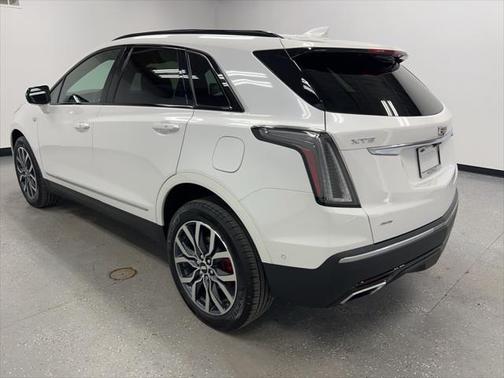 2022 Cadillac XT5 Sport