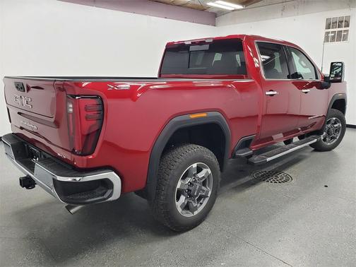 2026 GMC Sierra 2500 SLT