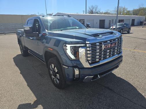 Downpour Metallic 2024 GMC Sierra 2500 Denali
