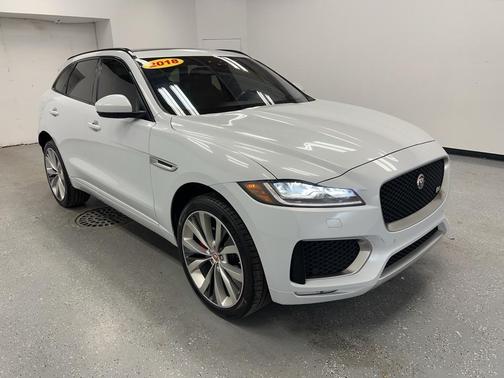 2018 Jaguar F-PACE S