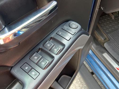 2017 Chevrolet Silverado 1500 2LT