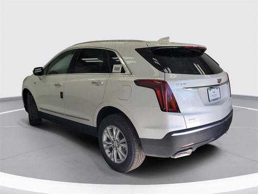 2025 Cadillac XT5 Luxury