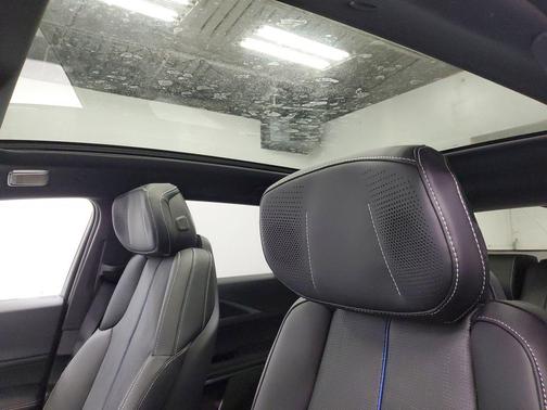 2026 Cadillac LYRIQ Premium Sport