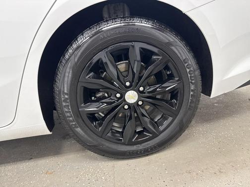 2020 Chevrolet Malibu FWD LT