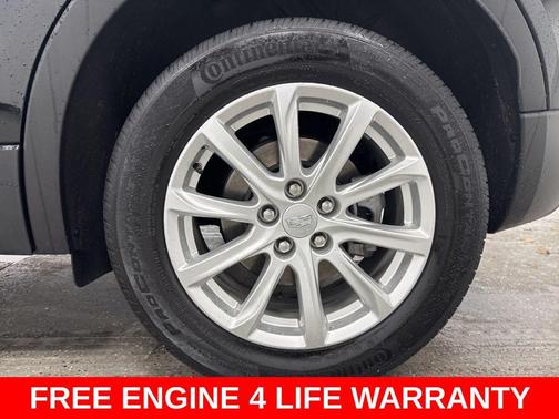 Stellar Black Metallic 2023 Cadillac XT4 Luxury