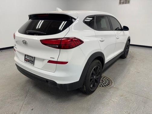 White Pearl 2019 Hyundai TUCSON SE