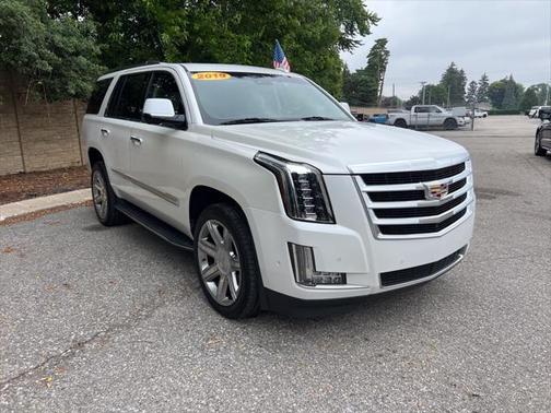 2019 Cadillac Escalade Luxury