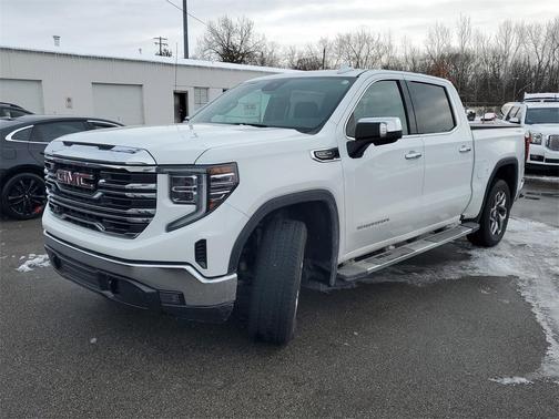 2023 GMC Sierra 1500 SLT