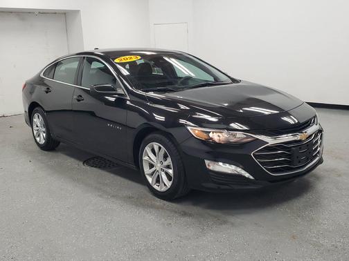 Mosaic Black Metallic 2023 Chevrolet Malibu 1LT