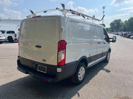2017 Ford Transit-150 Base