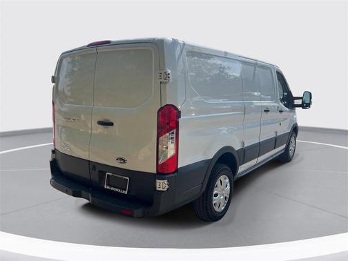 2017 Ford Transit-150 Base