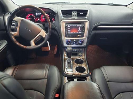 White Diamond Tricoat 2013 GMC Acadia Denali