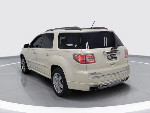 White Diamond Tricoat 2013 GMC Acadia Denali