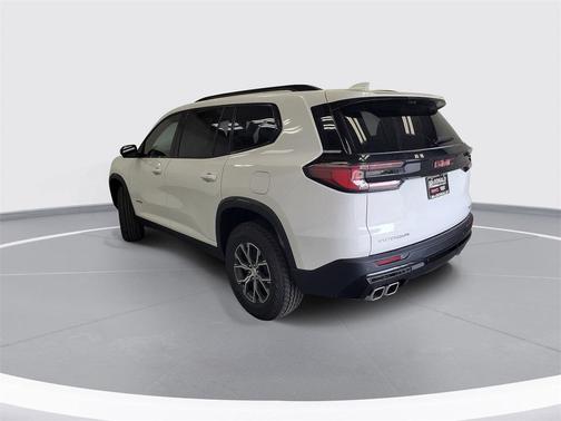 2026 GMC Acadia AWD AT4