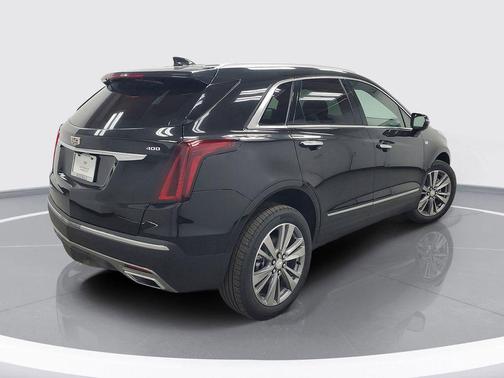 Black Metallic 2026 Cadillac XT5 Premium Luxury