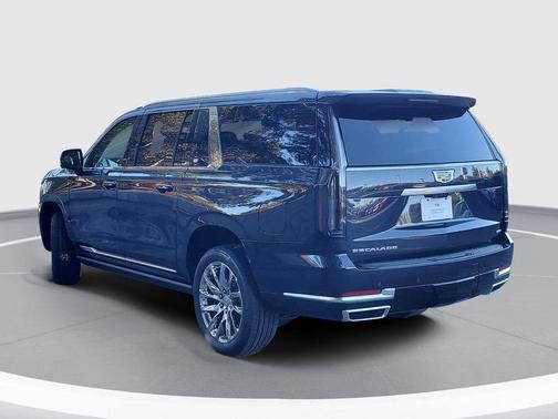 Galactic Gray 2026 Cadillac Escalade ESV Luxury