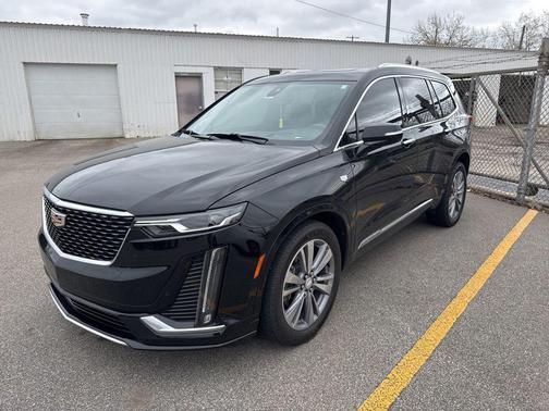 Stellar Black Metallic 2020 Cadillac XT6 Premium Luxury AWD