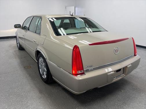 2007 Cadillac DTS Luxury