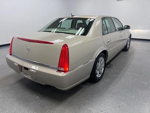 2007 Cadillac DTS Luxury