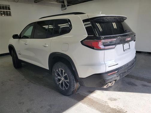 2026 GMC Acadia AT4 AWD