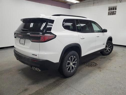 2026 GMC Acadia AT4 AWD