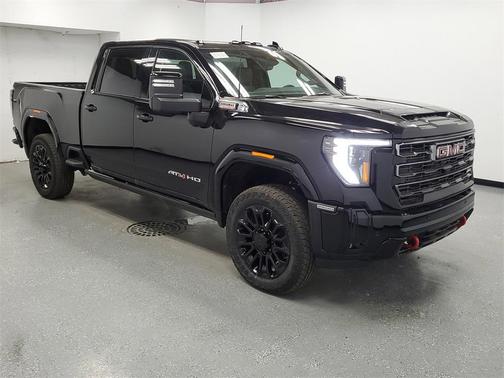 2025 GMC Sierra 2500 AT4