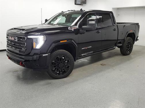 2025 GMC Sierra 2500 AT4