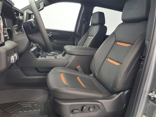 2025 GMC Sierra 2500 AT4