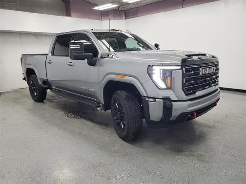 2025 GMC Sierra 2500 AT4