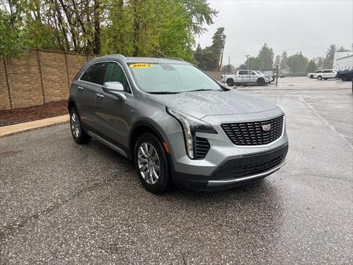 2023 Cadillac XT4 Premium Luxury