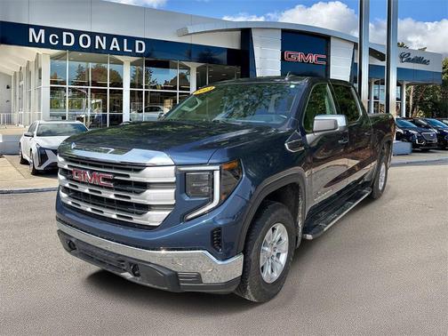 2023 GMC Sierra 1500 SLE