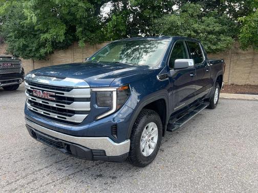 2023 GMC Sierra 1500 SLE