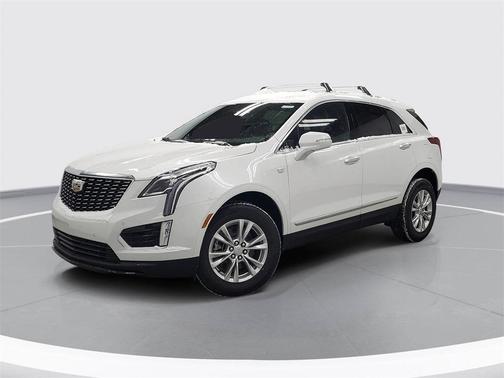 2026 Cadillac XT5 Luxury
