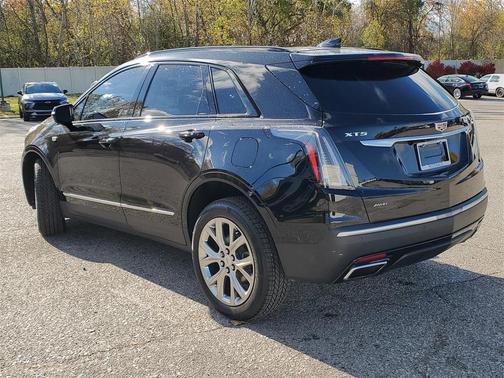 2021 Cadillac XT5 Sport