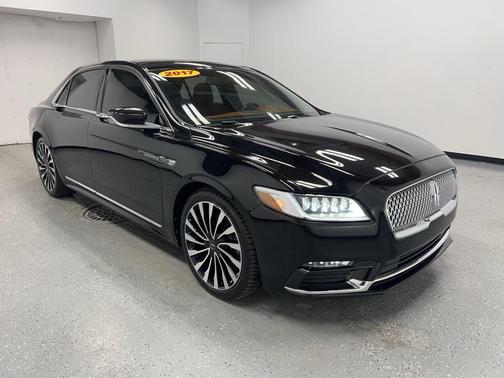 2017 Lincoln Continental Black Label